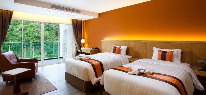 ขายโรงแรม 4 ดาว ขนาด 255 ห้องพัก ติดถนนเจ้าฟ้าตะวันตก จ.ภูเก็ต วิวภูเขา