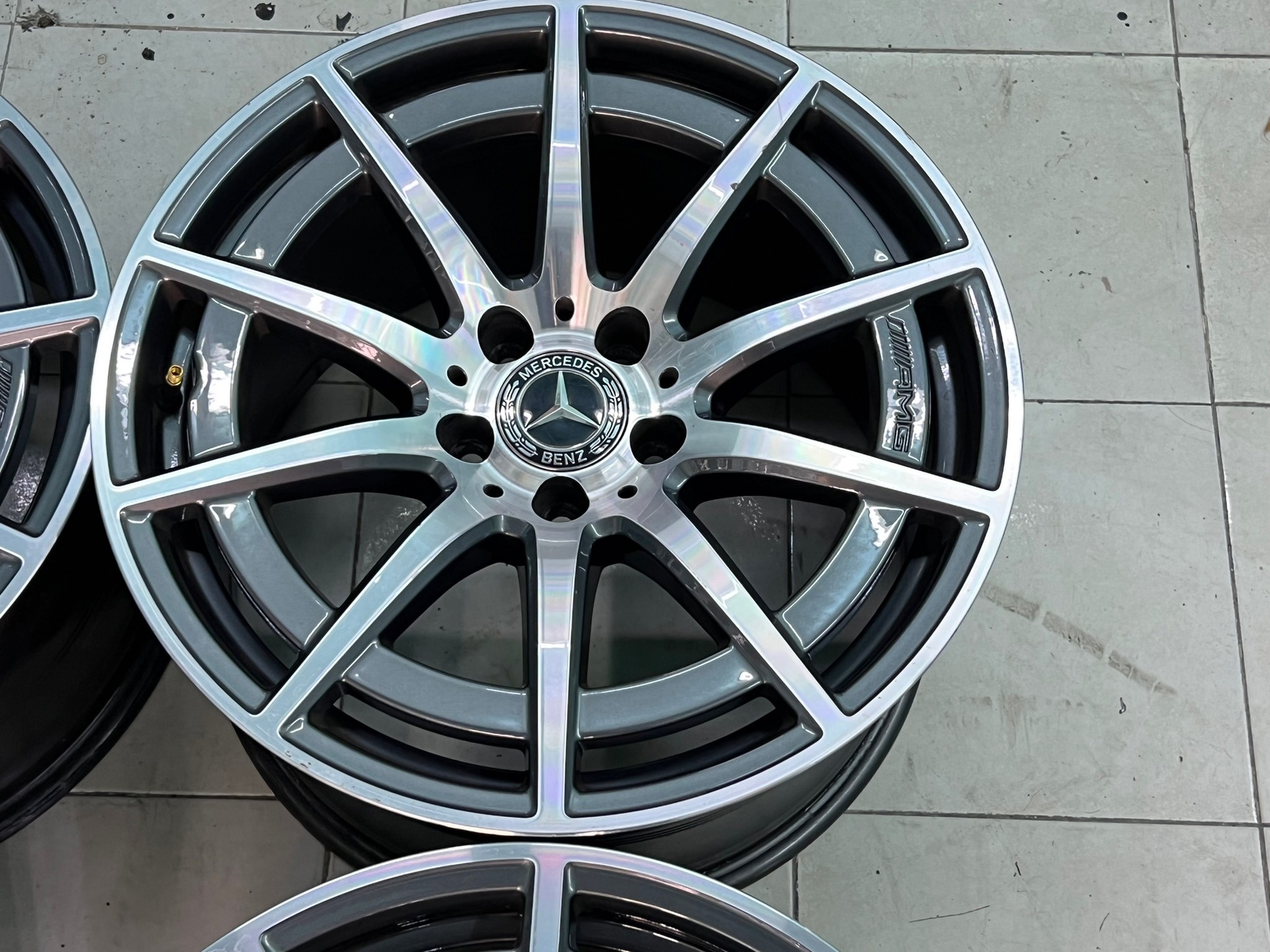 ล้อเบนซ์แท้ C-Class W205 C63 AMG Coupe 18″