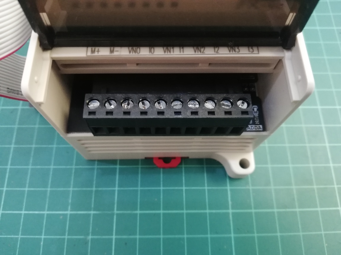 FX3U-4AD4DA ( Expansion Analog I/O )