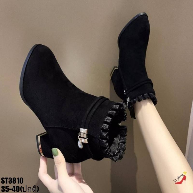 รองเท้ามินิบูทแต่งผ้าจีบ