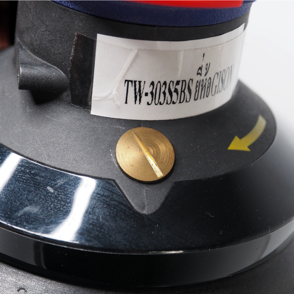 เครื่องขัดกระดาษทรายกลมขนาด 5 นิ้ว แบบดูดฝุ่น / TW-303S5BS