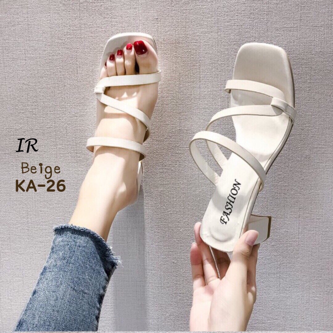 รองเท้าเปิดส้นแต่งสายไขว้สาน (สีดำ)