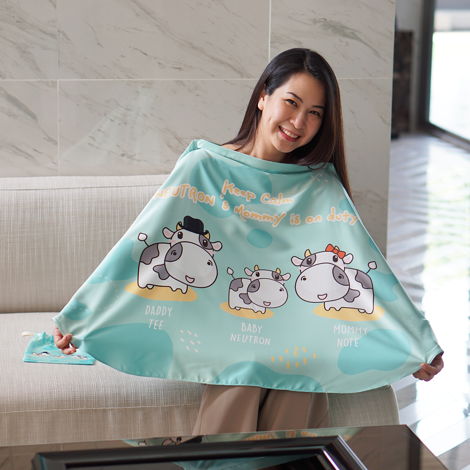 ผ้าคลุมให้นม สั่งทำใส่ชือ ลาย Cow1 - Mint