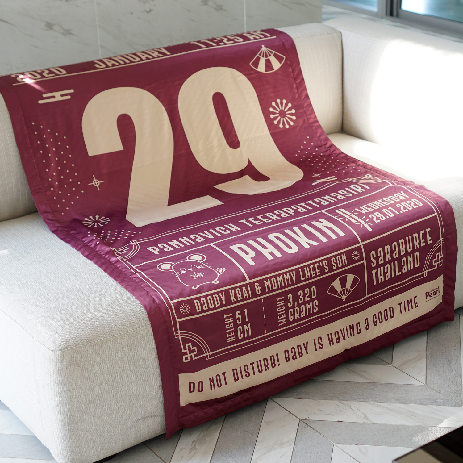 ผ้าห่มสั่งทำใส่ประวัติแรกเกิด ลาย Chinese Calendar - Burgundy