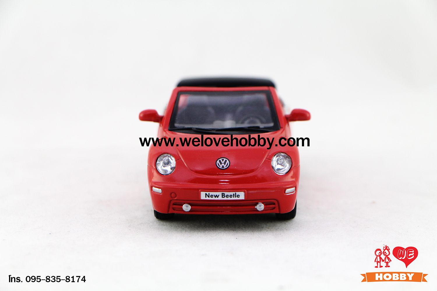 โมเดลรถ Volkswagen New Beetle Convertible (2003) สีส้ม Sundown Orange Scale 1:32