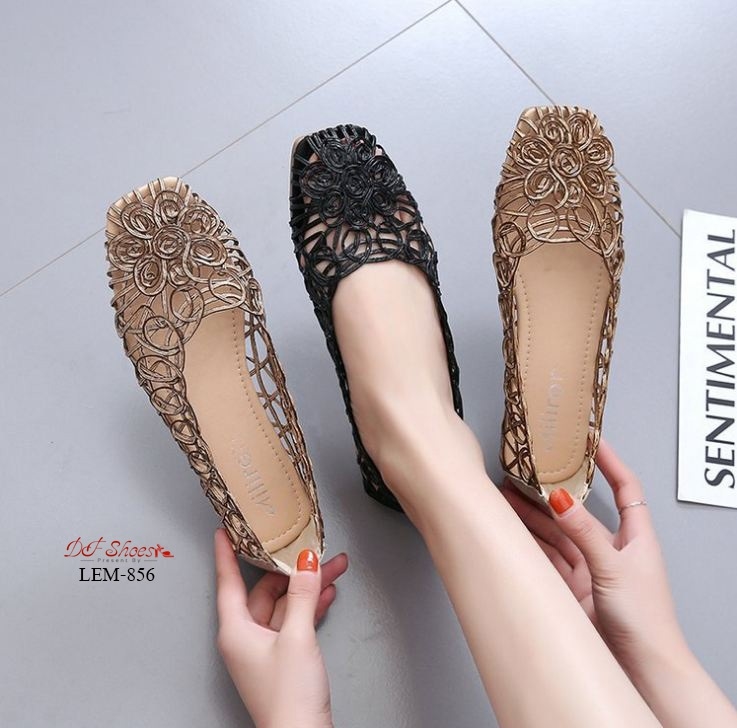 รองเท้าส้นแบนหนังสาน (สีทอง)