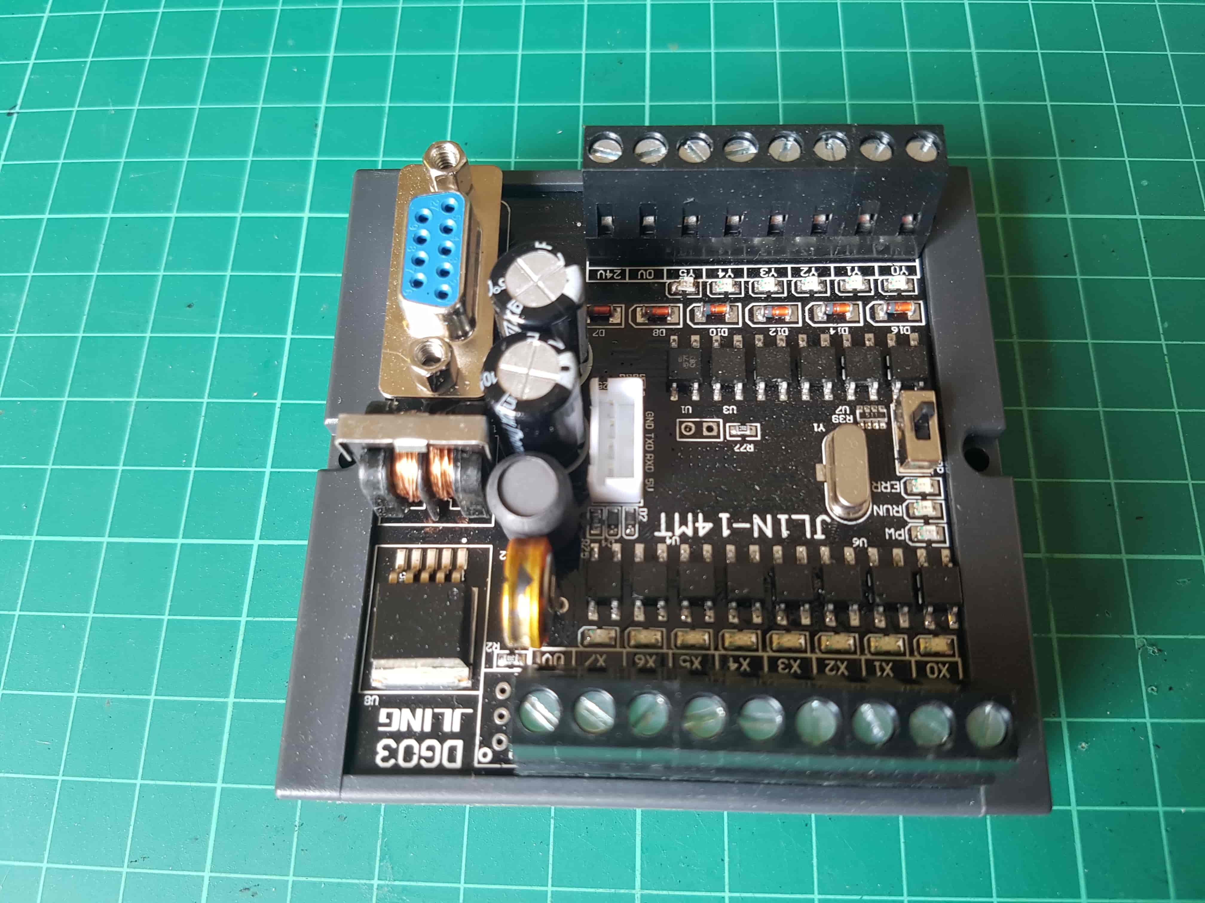 FX1N-14MT + USB-RS232 1 เส้น