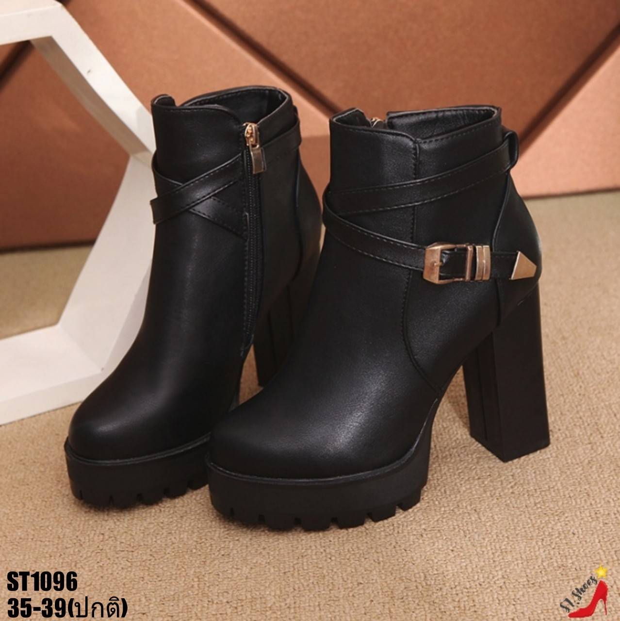 รองเท้าผ้าใบส้นสูงแต่งเข็มขัด