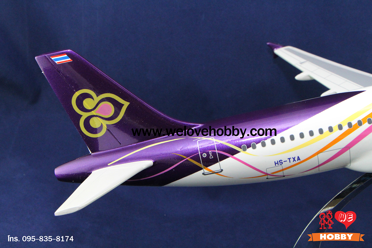 โมเดลเครื่องบินไทยสมายด์ Thai Smile (Airbus A320) 2ไอพ่น ลำใหญ่