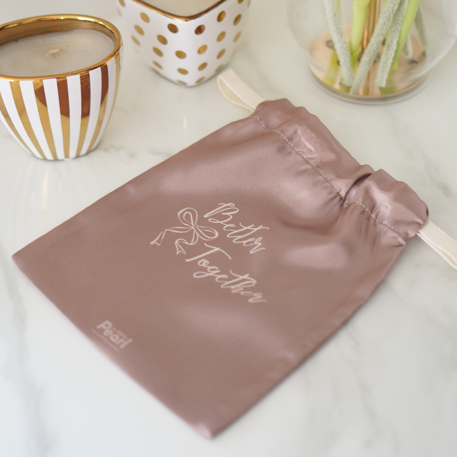 ถุงผ้าซาติน ลาย Valentine's Ribbon - Chocolate