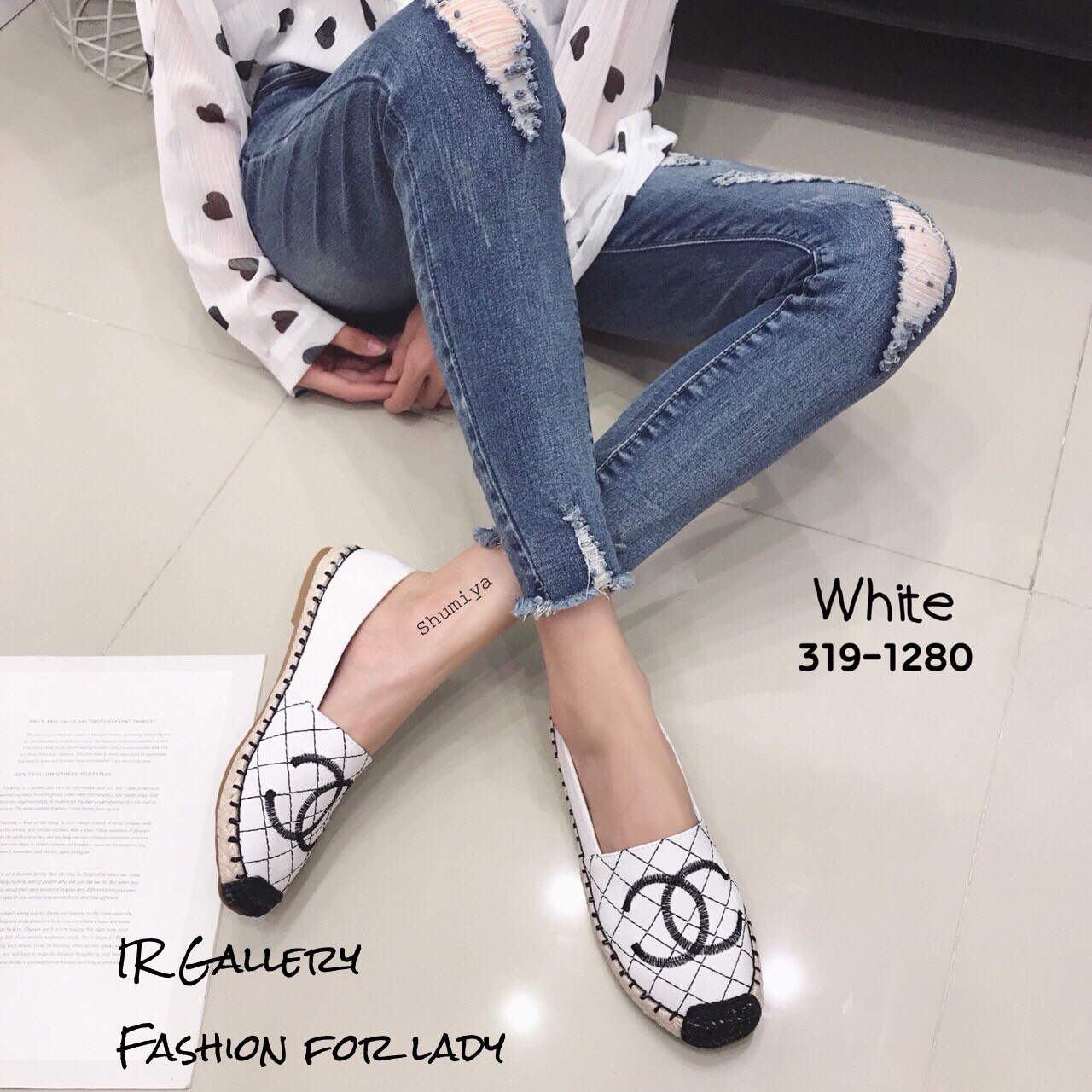รองเท้า Style Espadrilles ปักลาย (สีขาว)