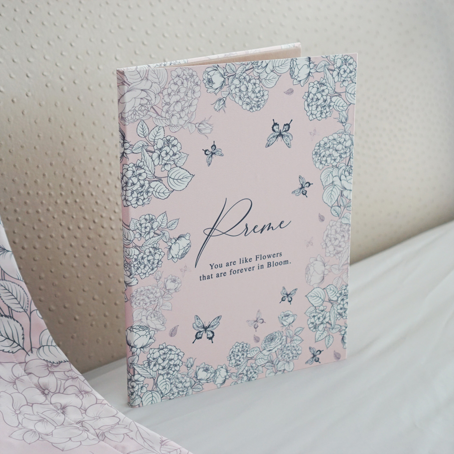 แฟ้มทะเบียนสมรส/สูติบัตร สั่งทำใส่ข้อความ ลาย Butterfly Vintage - Pink