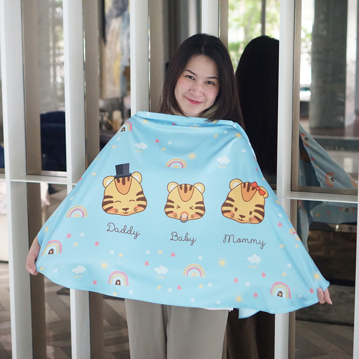 ผ้าคลุมให้นม 3in1 (รุ่นมีกระดุม ถอดโครงได้) แบบสั่งทำใส่ชื่อ ลาย Tiger - Blue