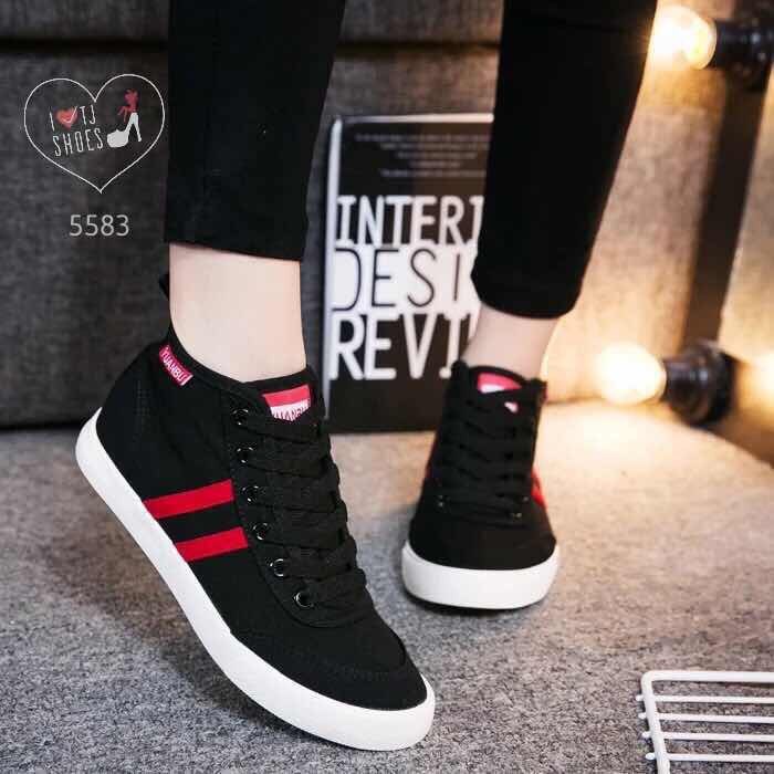 พร้อมส่ง : รองเท้าผ้าใบหุ้มข้อลาย Sport (สีดำ)