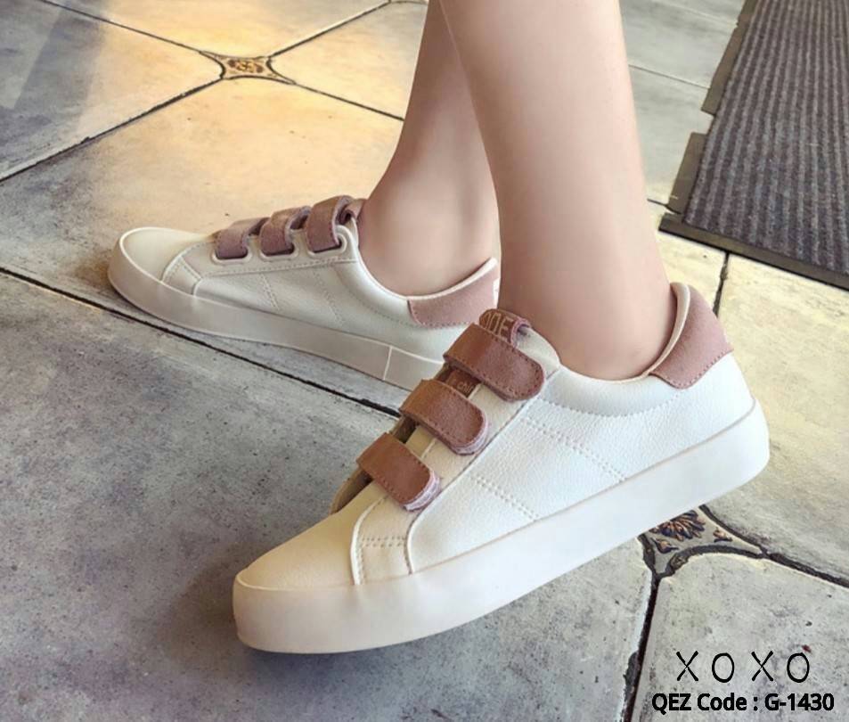 รองเท้าผ้าใบหนังแกะแต่งเมจิกเทป (สีฟ้า)