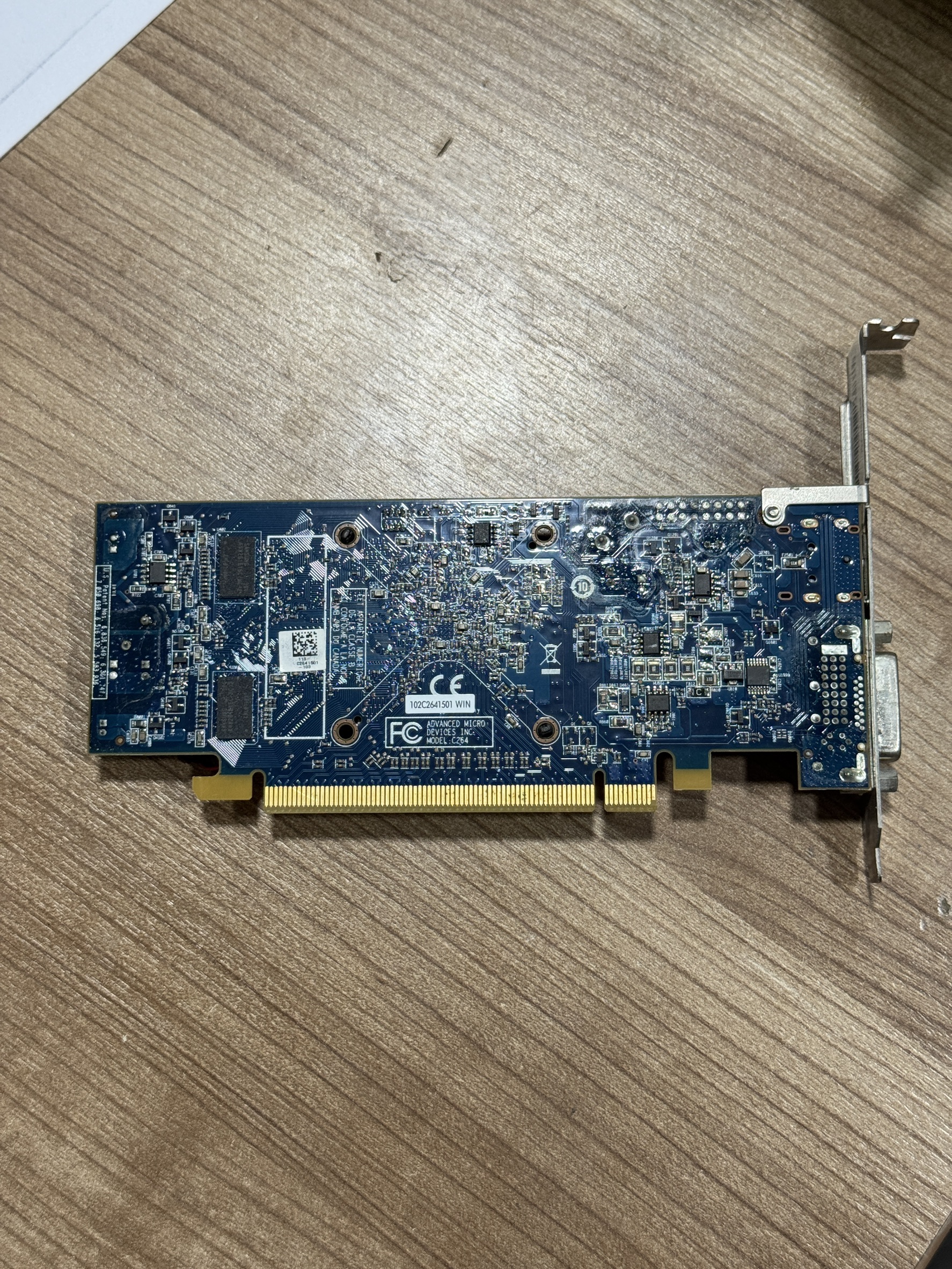 AMD Radeon HD 7450 1GB DDR3