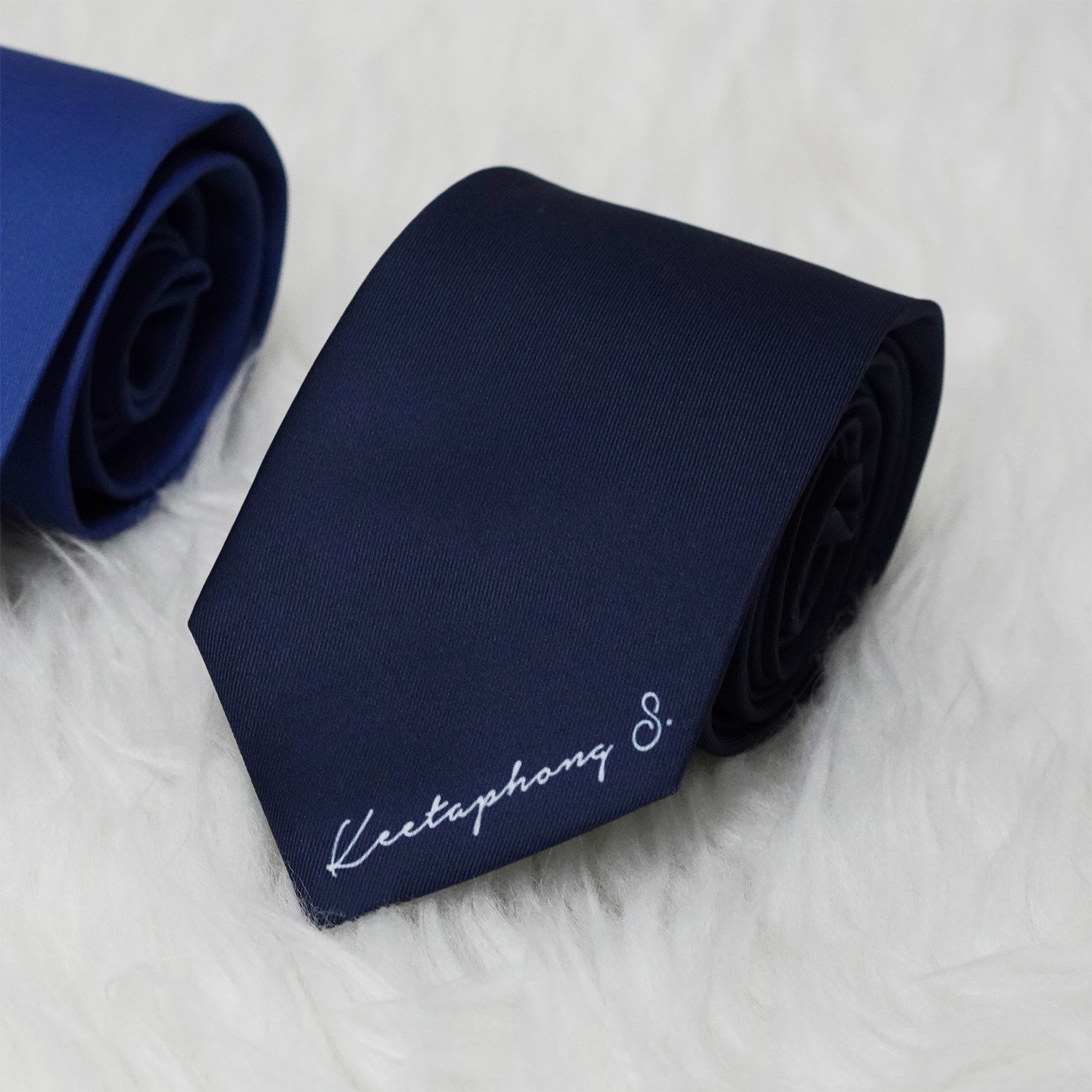 เนคไท สั่งทำใส่ชื่อ ขนาด 3" - Minimal - Floral Frame Navy