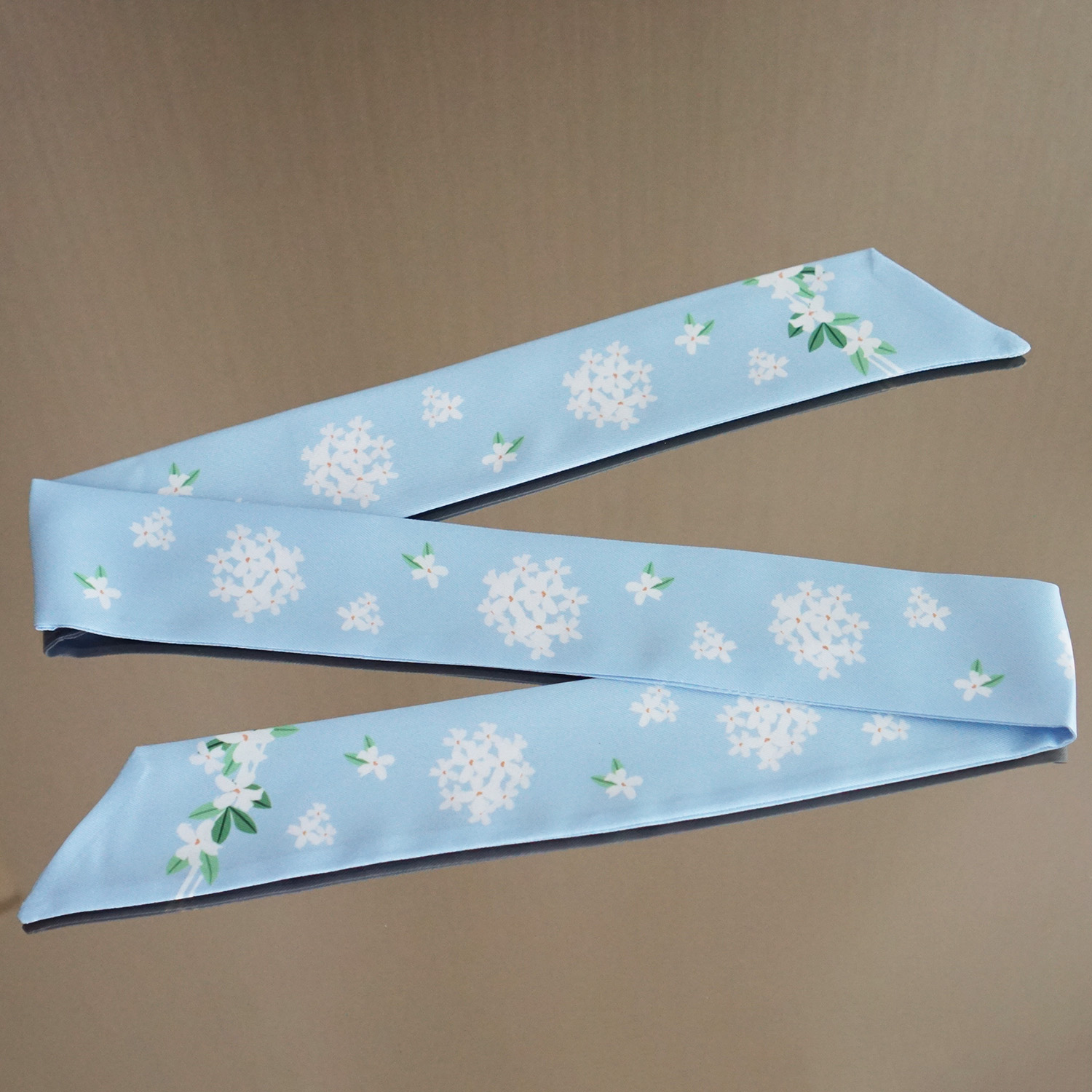 ผ้าพันหูกระเป๋า Jasmine - Blue