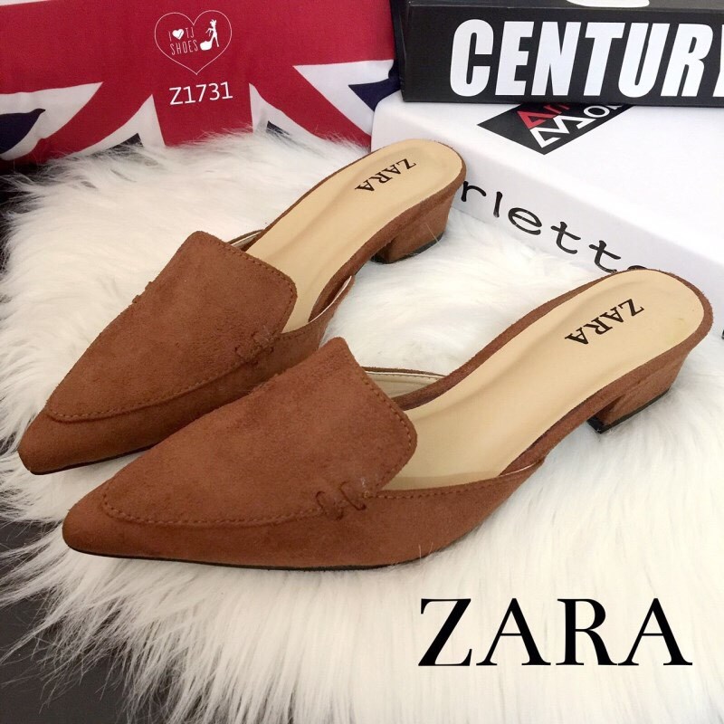 พร้อมส่ง : รองเท้าหัวแหลม STYLE ZARA (สีน้ำตาล)