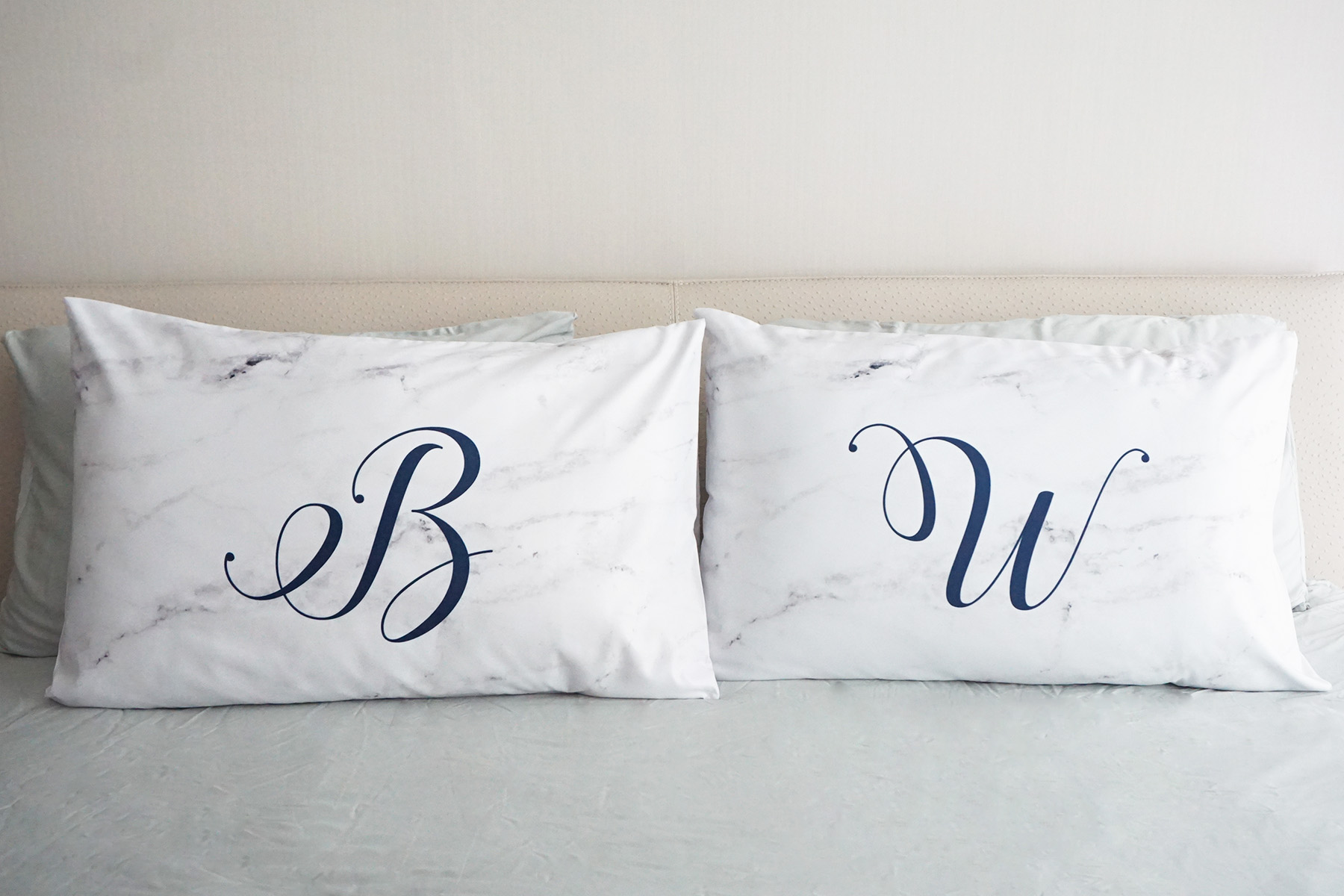 ปลอกหมอนหนุนคู่ลายหินอ่อน Name - Navy