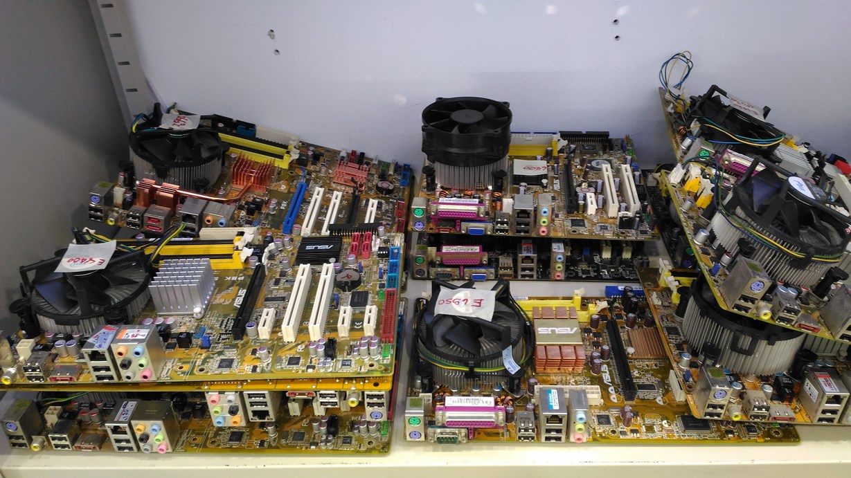 ASUS Socket775+ CPU Celeron, Pentium พัดลมแท้ ฝาหลัง