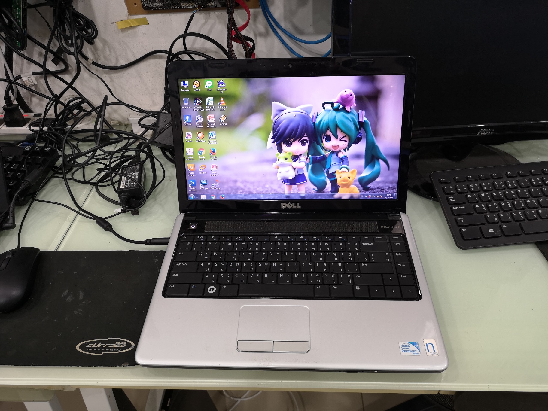 DELL Inspiron 1440