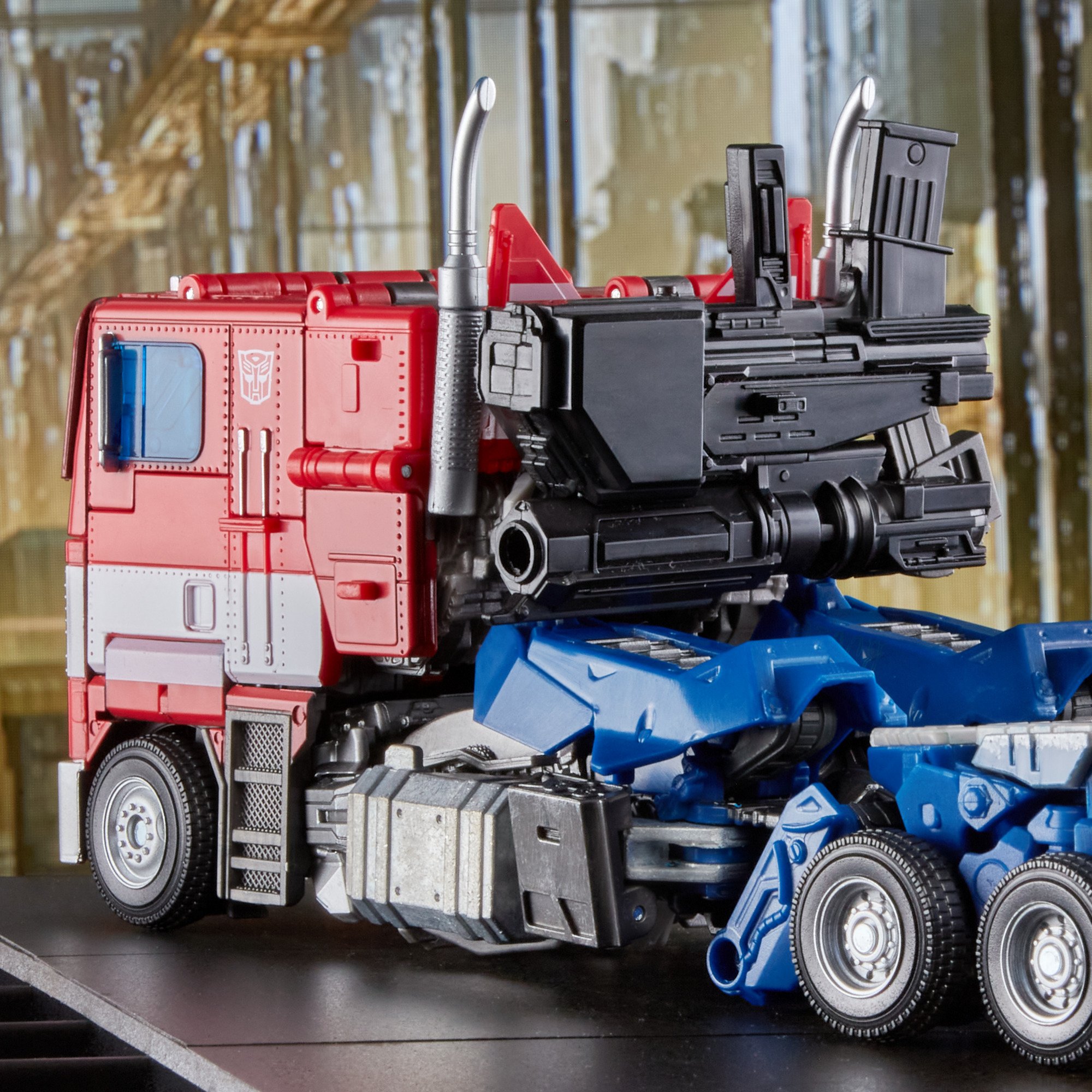 Hasbro Transformers Movie Masterpiece Series MPM-12 Optimus Prime Figure ฮาสโบร ทรานสฟอเมอร์ส มาสเตอร์พีซ MPM-12 หุ่นยนต์ออพติมัส ไพรม์ ขนาด 11 นิ้ว ลิขสิทธิ์แท้