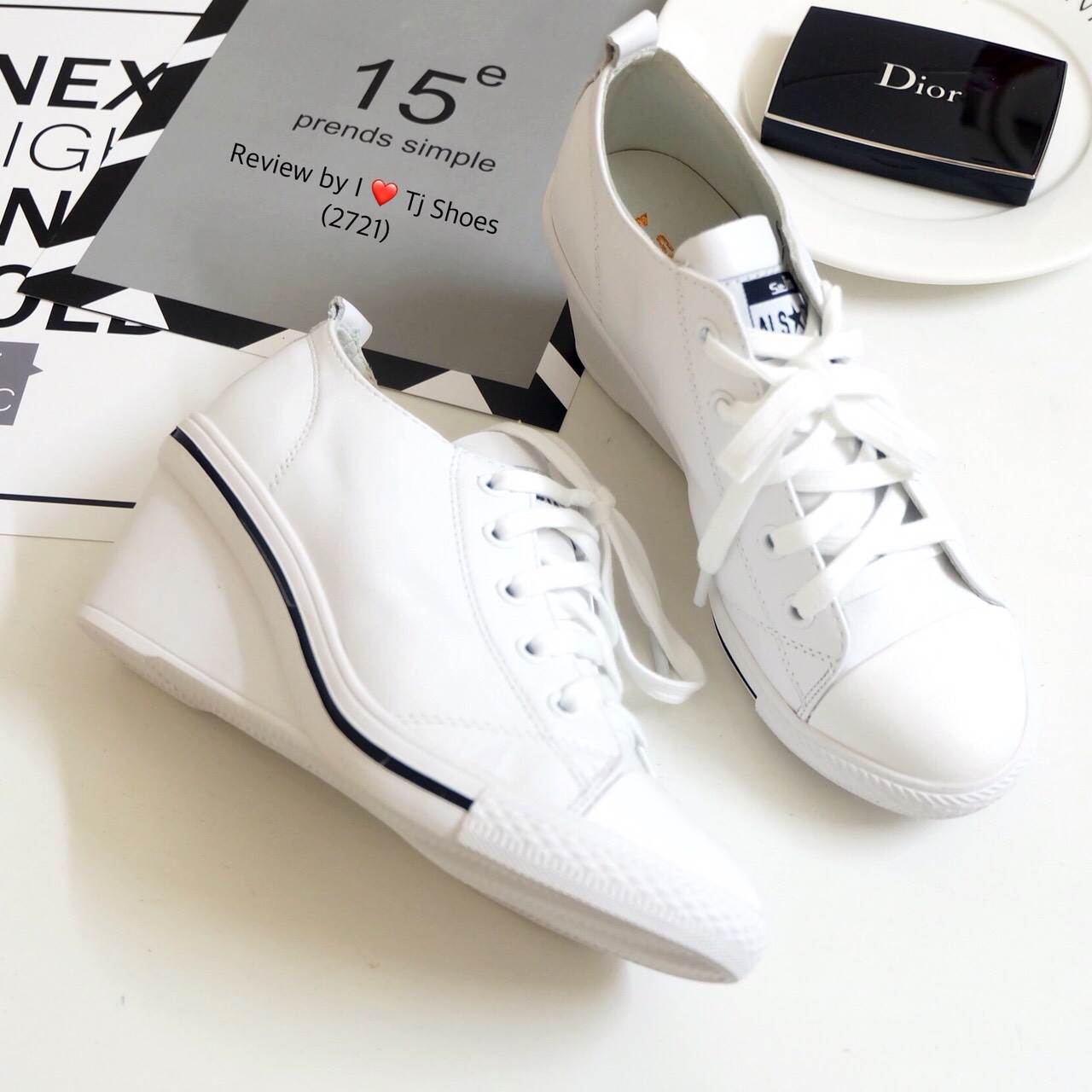 รองเท้าผ้าใบส้นเตารีดหนัง (สีขาว)