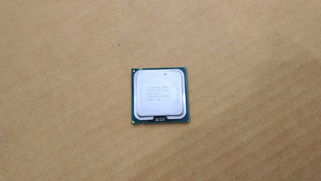 Intel® Core™2 Quad Q9300