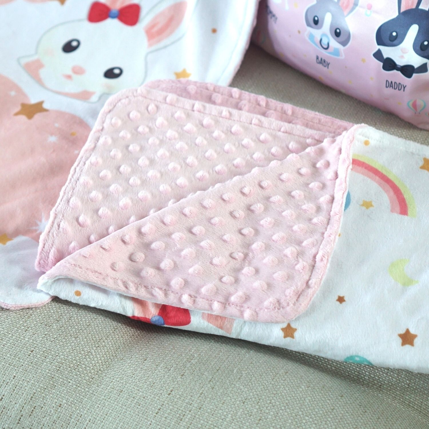 ผ้าห่ม Minky 75x100cm พร้อมส่ง ลายกระต่าย Rabbit มีสีฟ้ากับชมพู