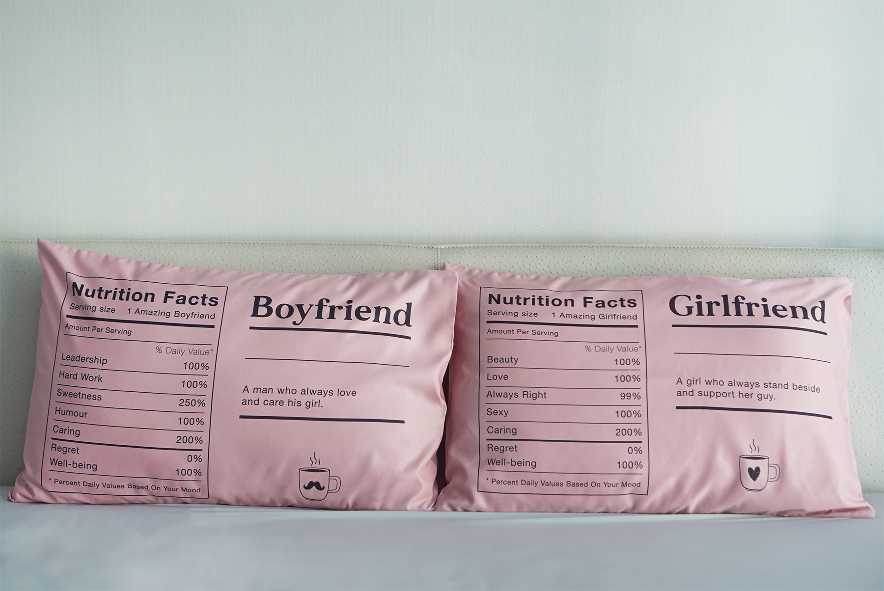 ปลอกหมอนคู่ สีชมพู ลาย Nutrition Girlfriend & Boyfriend