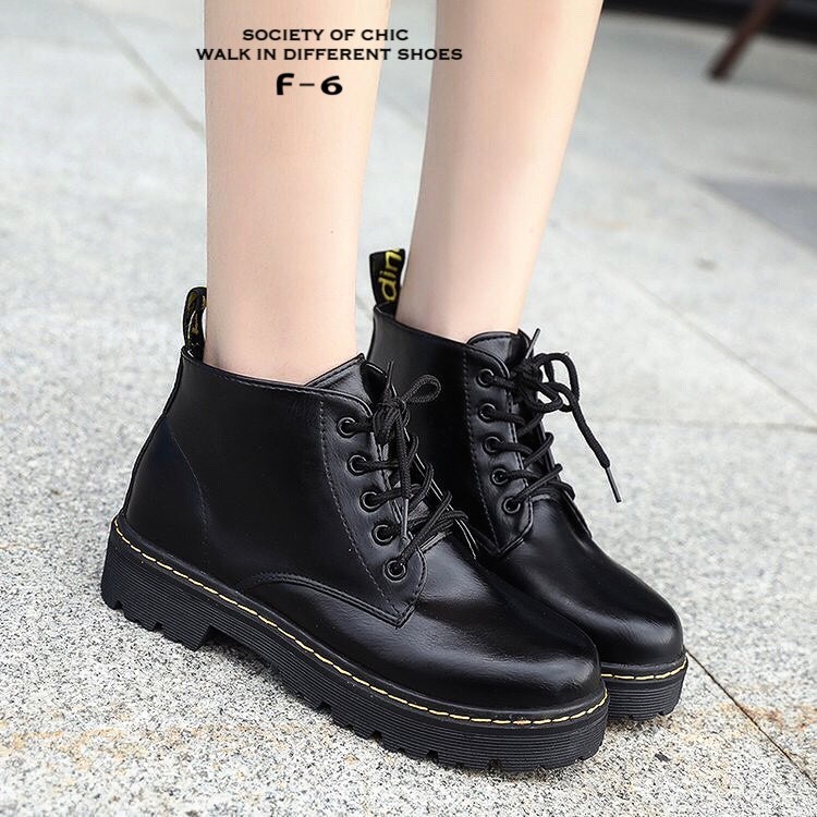 รองเท้าผ้าใบหุ้มข้อสไตล์ Dr.matens (สีเลือดหมู)