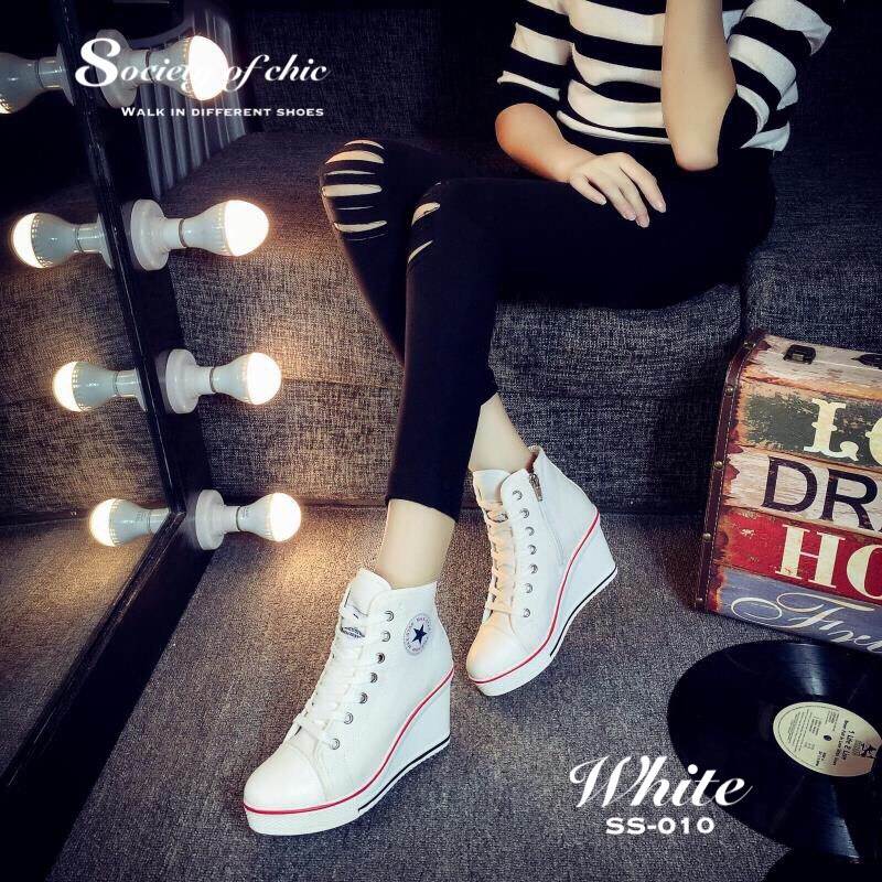 รองเท้าผ้าใบส้นเตารีดเกาหลี (สีดำ)