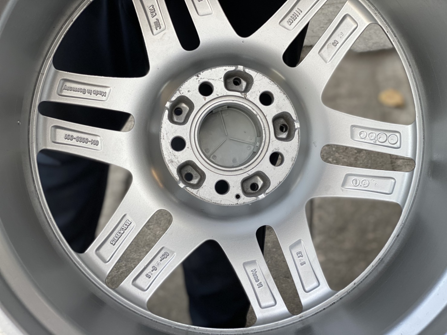 ล้อเบนซ์แท้ BRABUS BLOCK-6 19นิ้ว