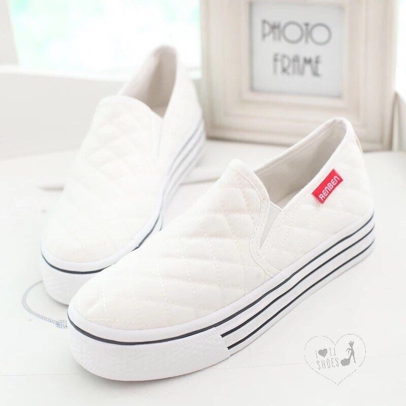 พร้อมส่ง : รองเท้าผ้าใบแฟชั่นเกาหลี (สีขาว)