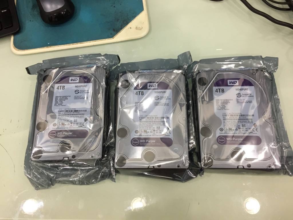 4TB. WD Purple WD40PURX ของใหม่เคลมมายังไม่แกะห่อ