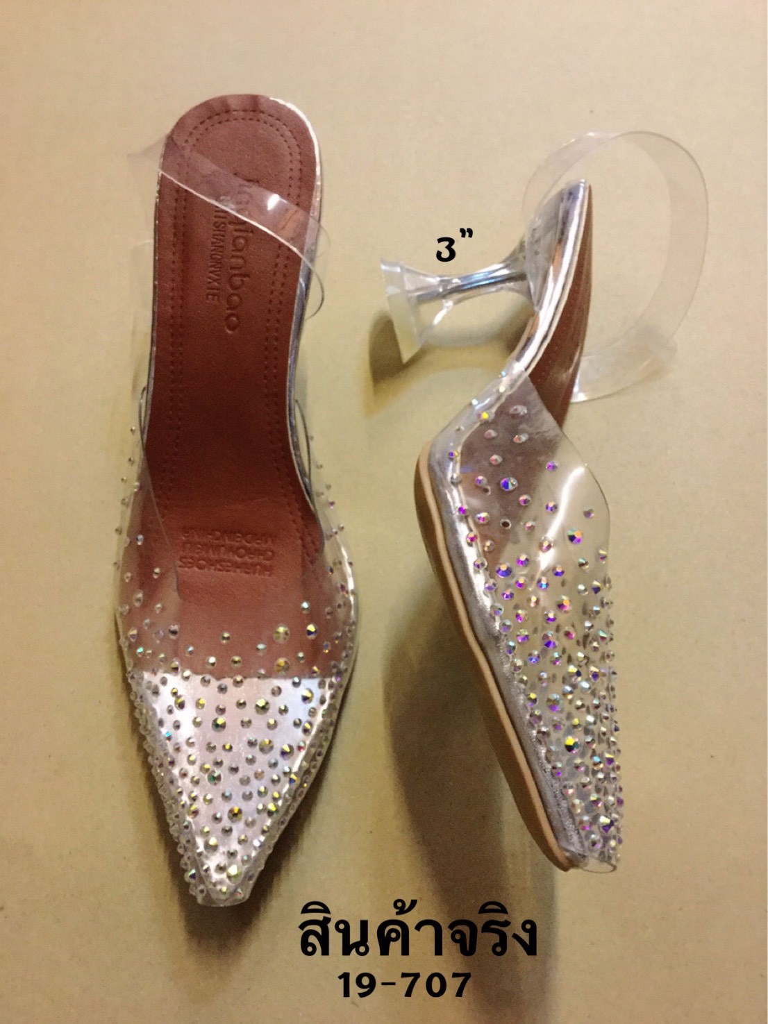 รองเท้าเปิดส้นแต่งสายคาดคริสตัล (สีเงิน)