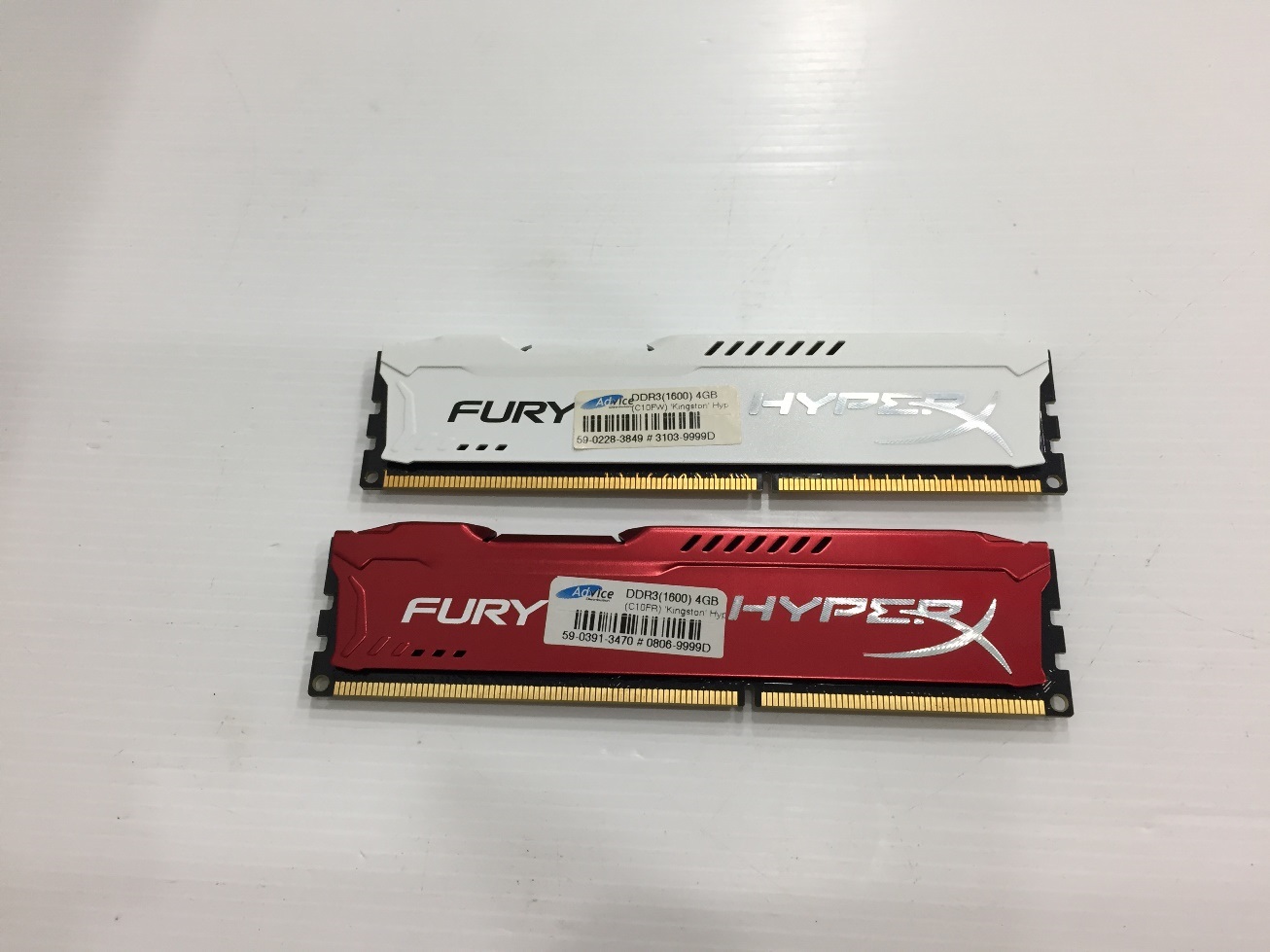 KINGSTON 4GB. DDR-3 1600 Hyper X FURY