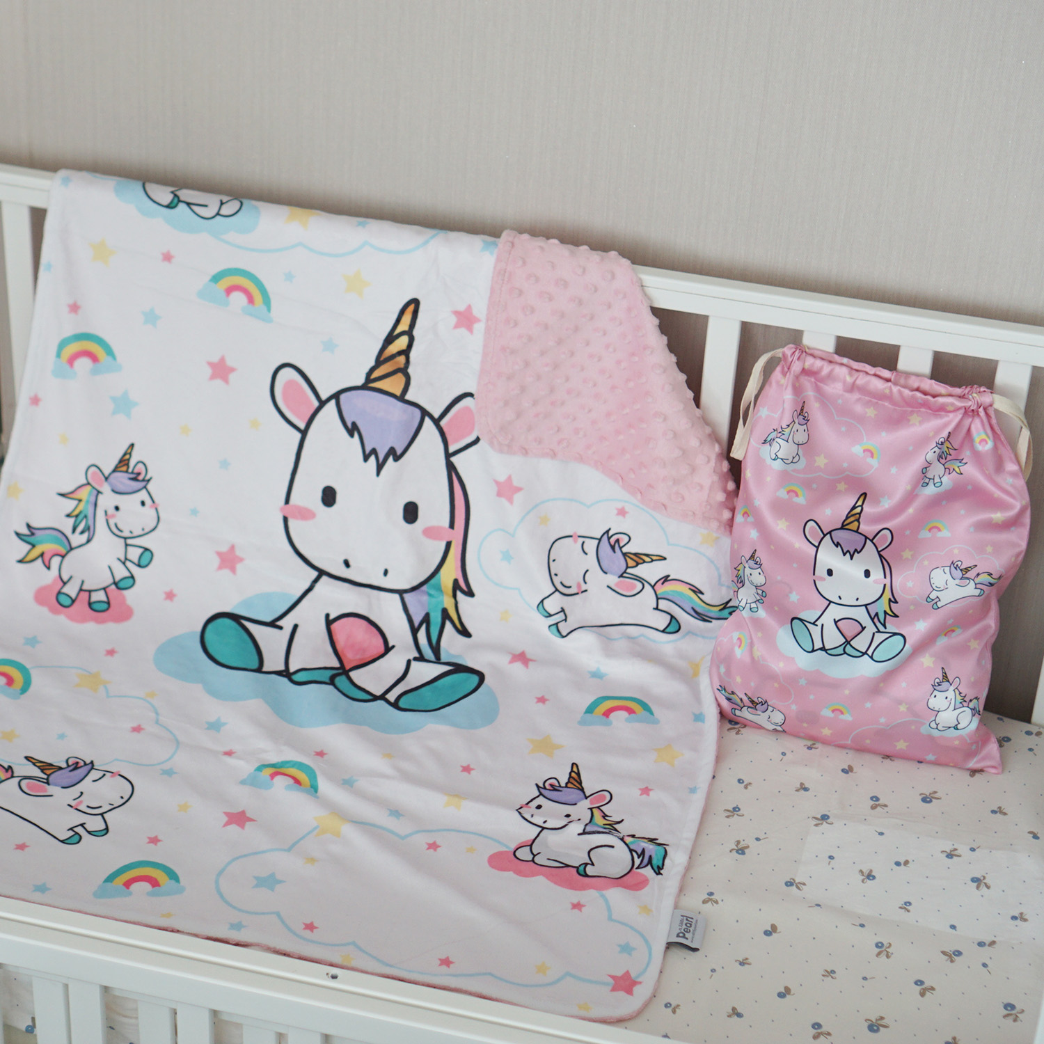 ผ้าห่ม Minky 75x100cm พร้อมส่ง ลาย Unicorn