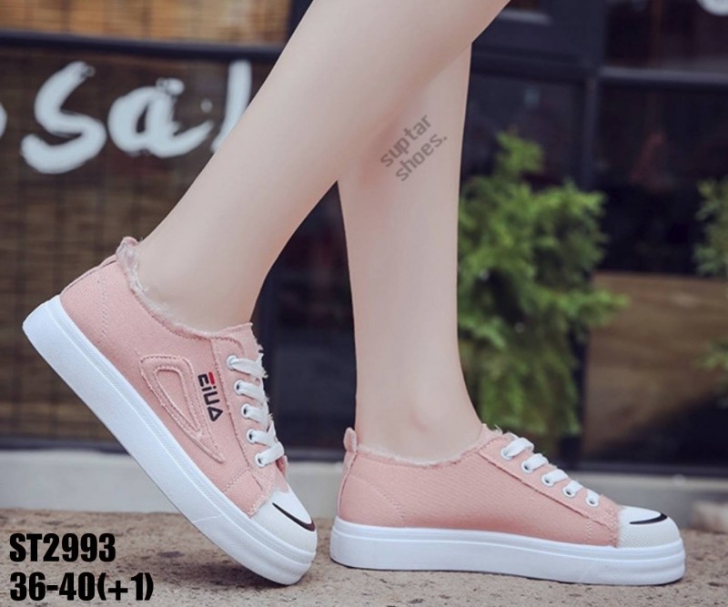 รองเท้าผ้าใบแคชชวลแต่งขอบ (สีดำ)