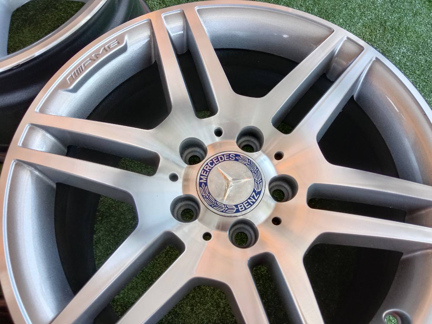 ล้อแท้ AMG w204 6 ก้านคู่