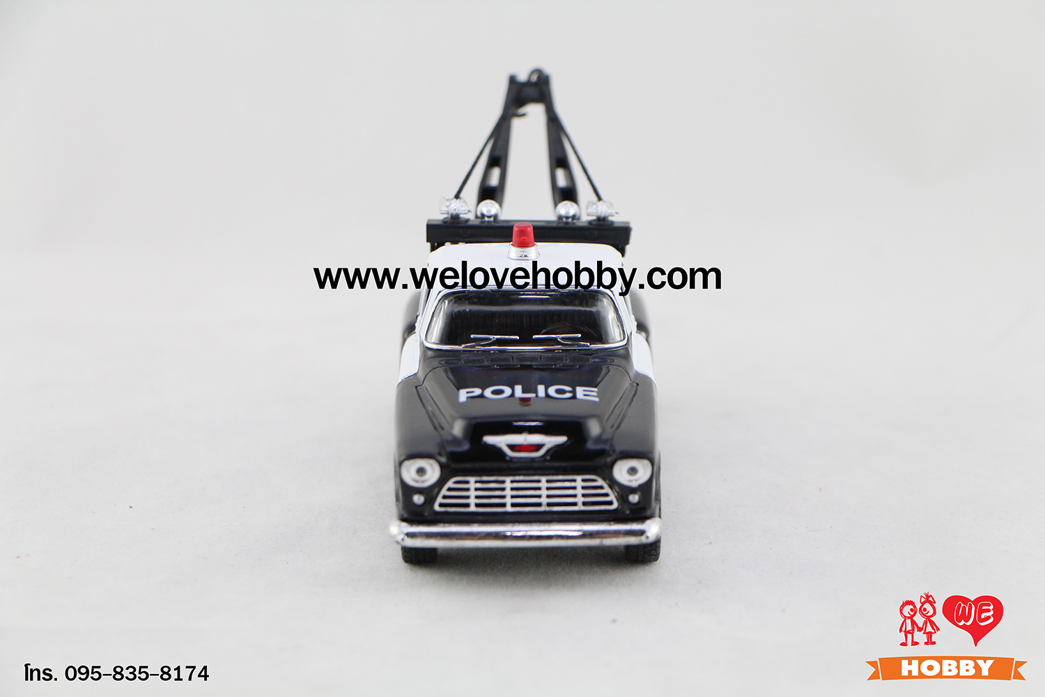 โมเดลรถตำรวจ 1955 Chevrolet Chevy Stepside Pick-Up สีดำ-ขาว Scale 1:32 มีเซตอุปกรณ์รถยก รถลาก