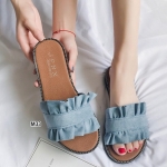 รองเท้าแตะสวมหนังกลับ (สีฟ้า)