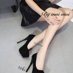 รองเท้าคัทชูส้นเข็มแต่งลาย (สีดำ)