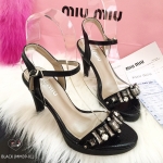 พร้อมส่ง : รองเท้าส้นสูง MIUMIU (สีดำ)