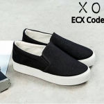 รองเท้าผ้าใบทรง Slip on (สีดำ)
