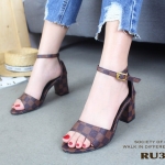 รองเท้าส้นตัน Style LV Damier