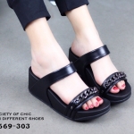 รองเท้าแตะเสริมส้นแต่งโซ่ (สีดำ)