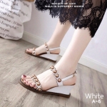 รองเท้าส้นเตารีดแต่งหมุดกลม (สีขาว)