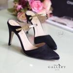 รองเท้าส้นสูงผ้าซาตินคาดทอง (สีดำ)